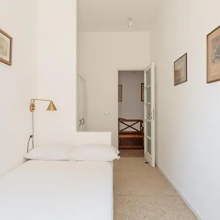 Daire Bright And Spacious Family In Parioli Roma